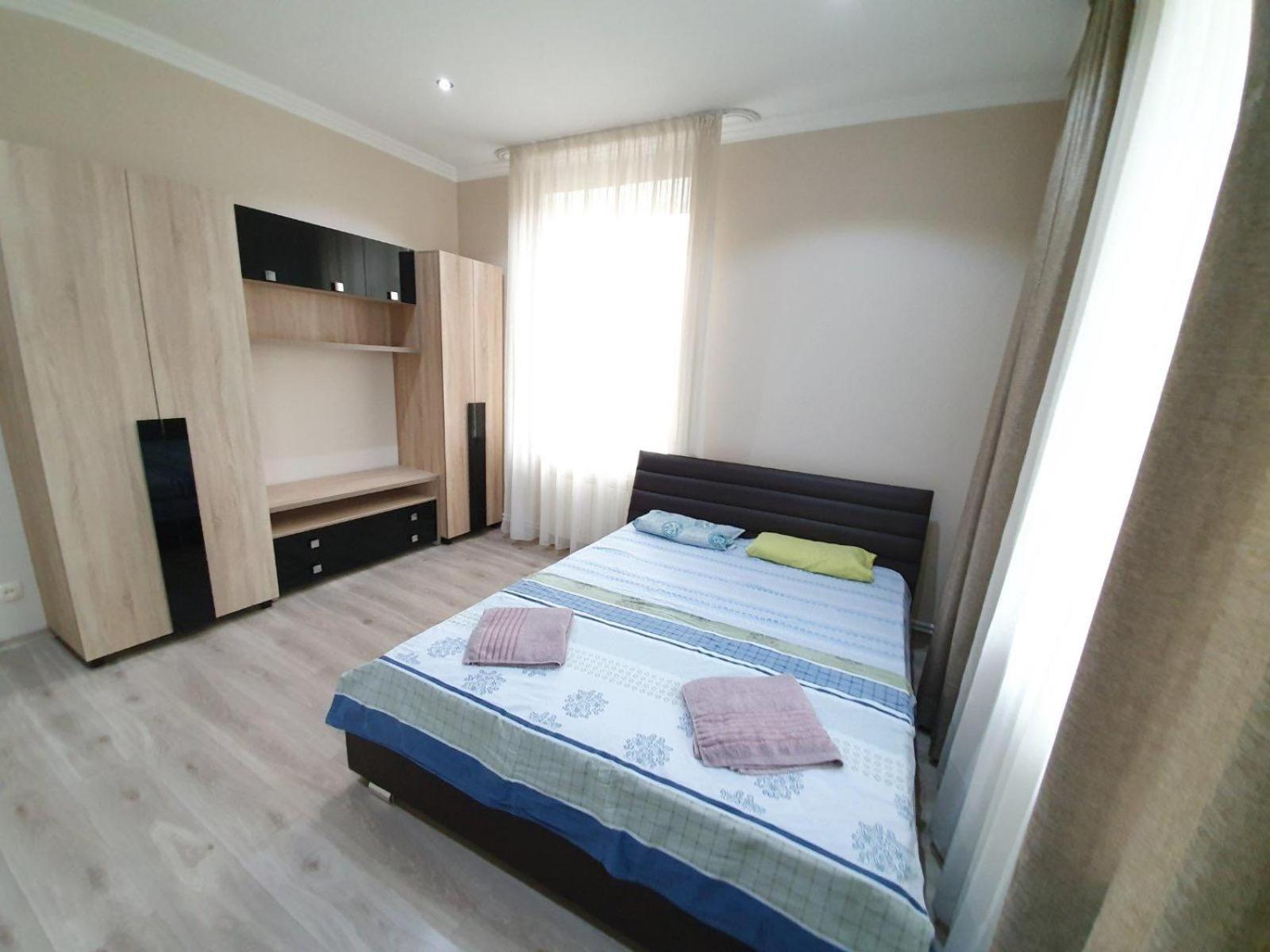 Tourist Home At Stefan Cel Mare With 2 Rooms คีชีเนา ภายนอก รูปภาพ