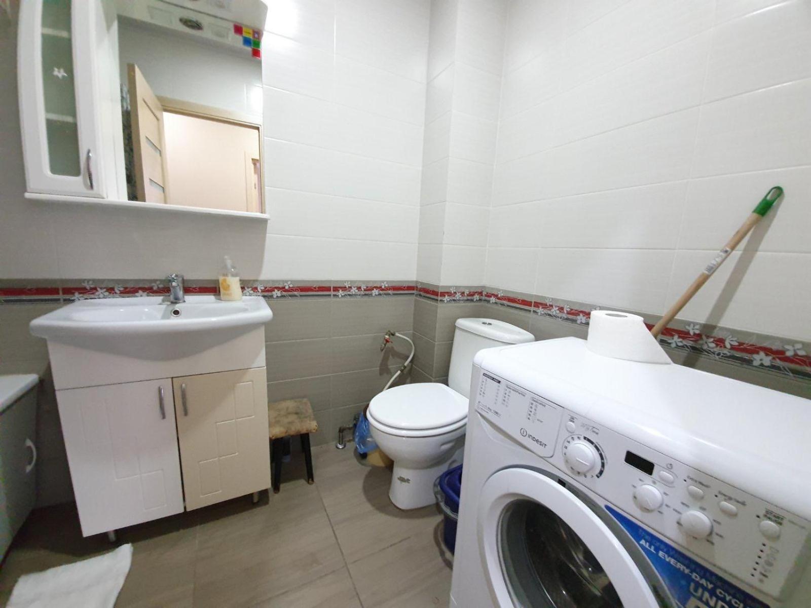 Tourist Home At Stefan Cel Mare With 2 Rooms คีชีเนา ภายนอก รูปภาพ